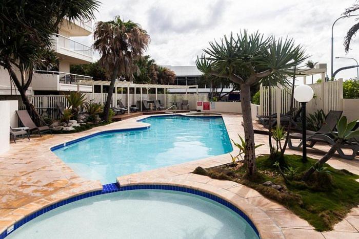 Deluxe Two Bedroom Apartment With Ocean Views Coolum Beach Buitenkant foto